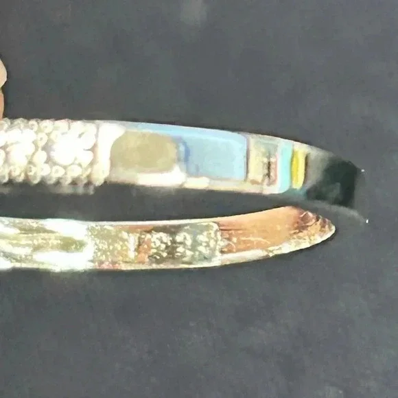 New Sterling Silver and Glass Blue Topaz Ring, Size 7 - Picture 3 of 3